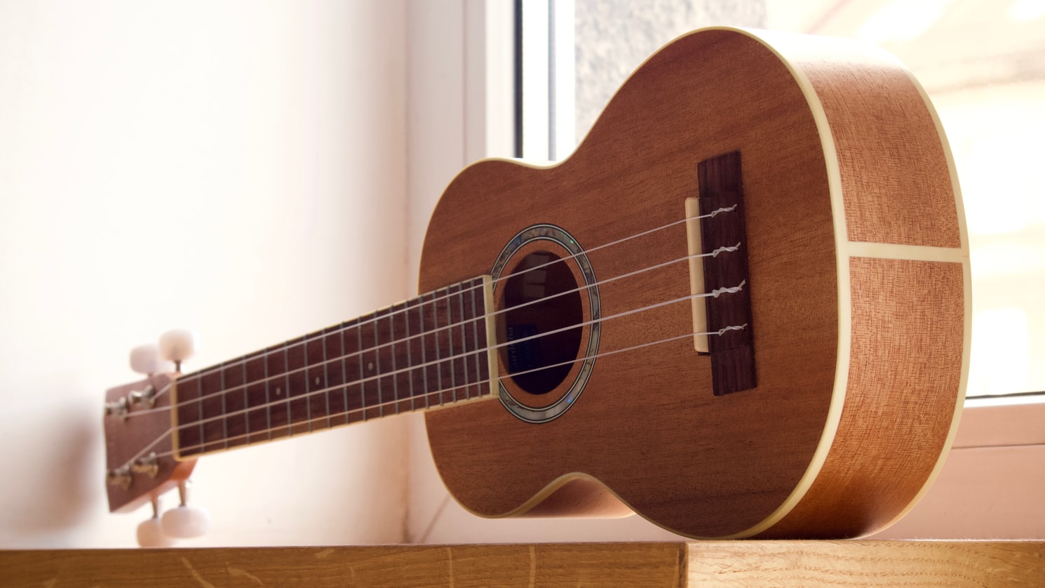 Ukulele Questions – Which Ukulele Size Is Best for a Beginner?