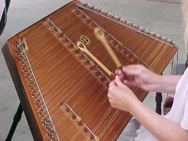 Learning the Hammered Dulcimer