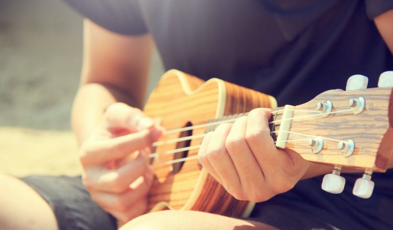 How to Learn the Ukulele Fast