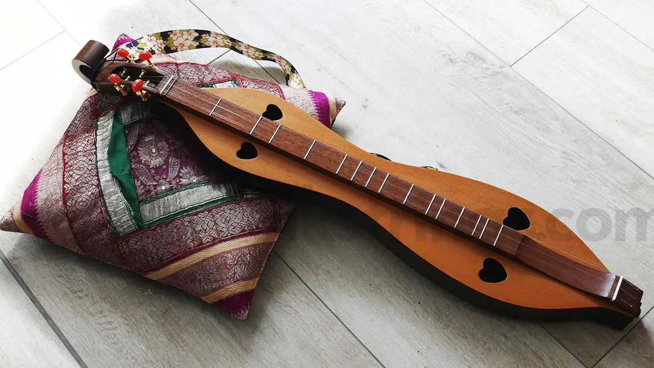 Is Learning the Dulcimer Really a Good Idea? Read This First!